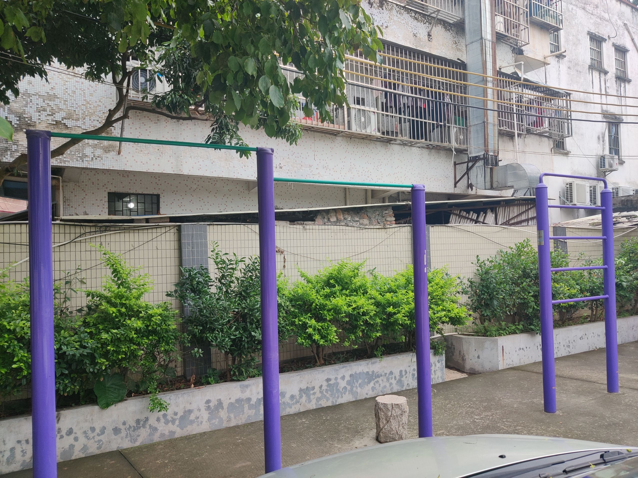 牛山社区牛头老人活动中心丙烯酸运动地面工程