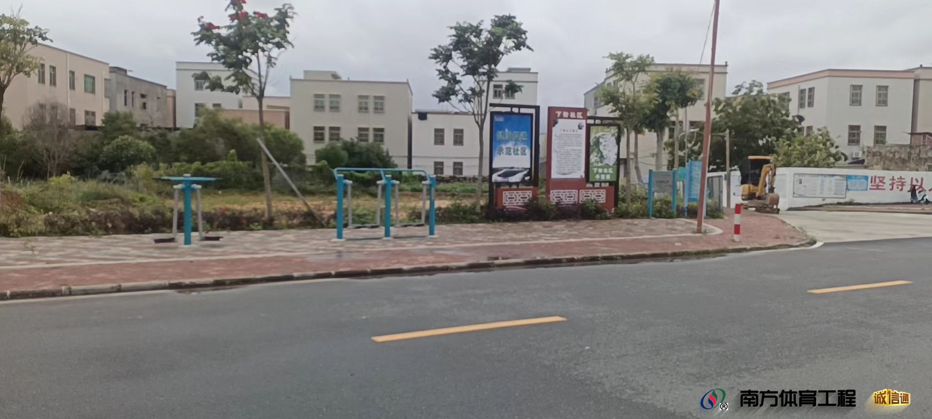 广东省汕头市濠江区玉新街道下衙居委会安海路下衙路段旁匹克球场